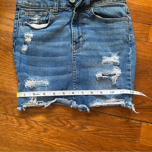 American Eagle Outfitters Blue Denim Distressed Mini Skirt - Picture 9 of 9